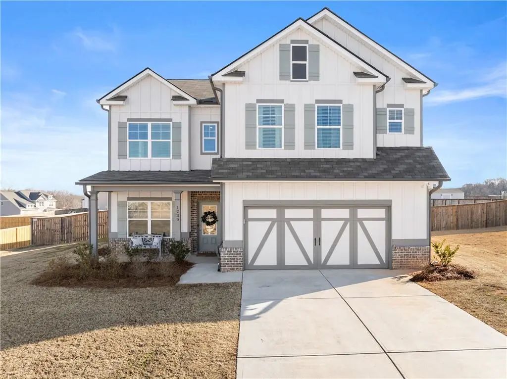 1230 Homeward Trail, Hoschton