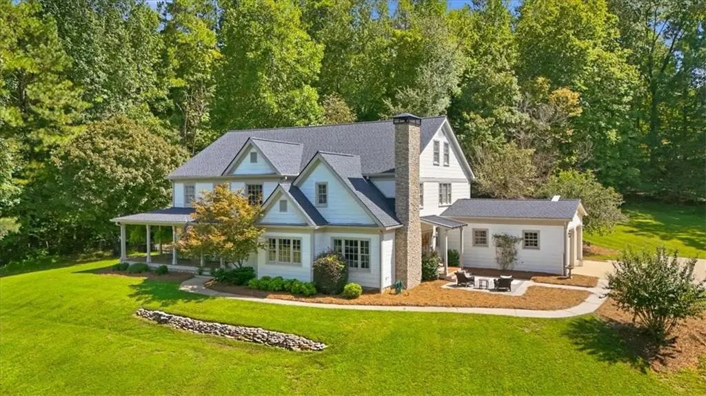 1828 Austin Bridge Road, Douglasville