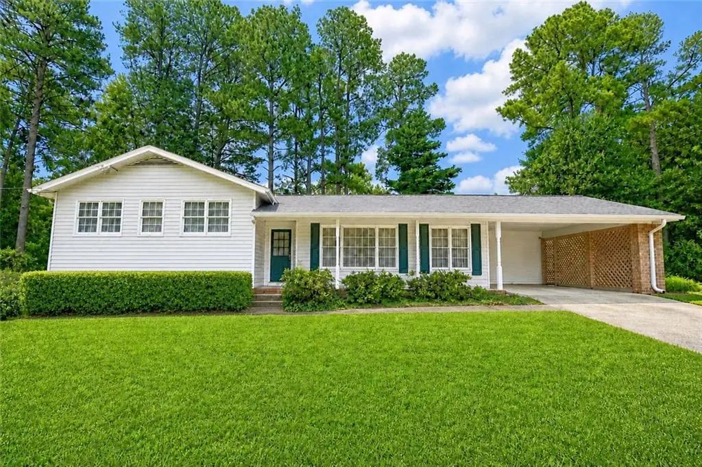 2523 Andover Drive, Atlanta