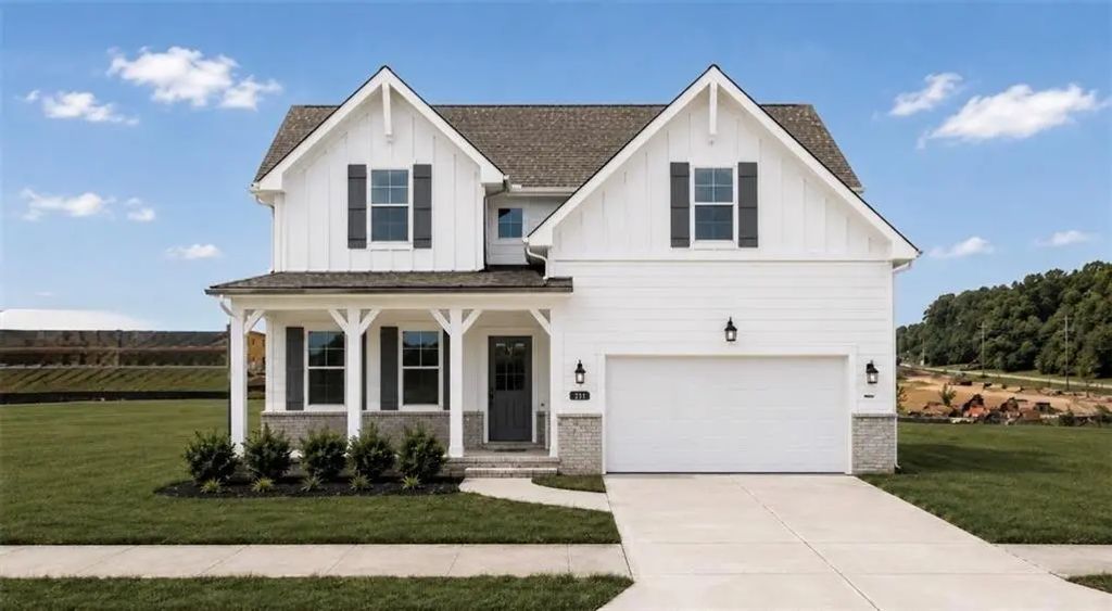 418 Grand Wehunt Drive, Hoschton