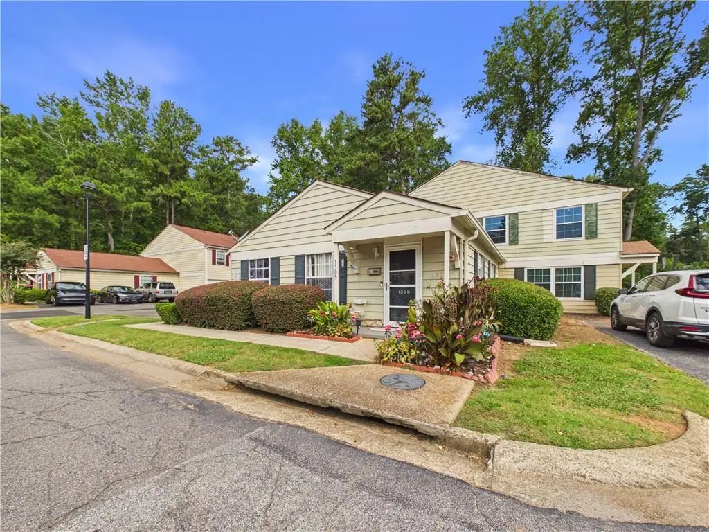 1315 Old Coach Road Sw, Marietta