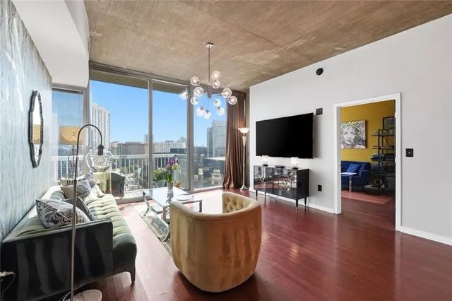 Unit 1605 - 3324 Peachtree Road Ne, Atlanta