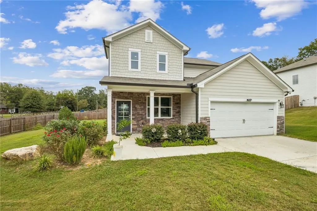 865 Lakeshore Drive, Winder