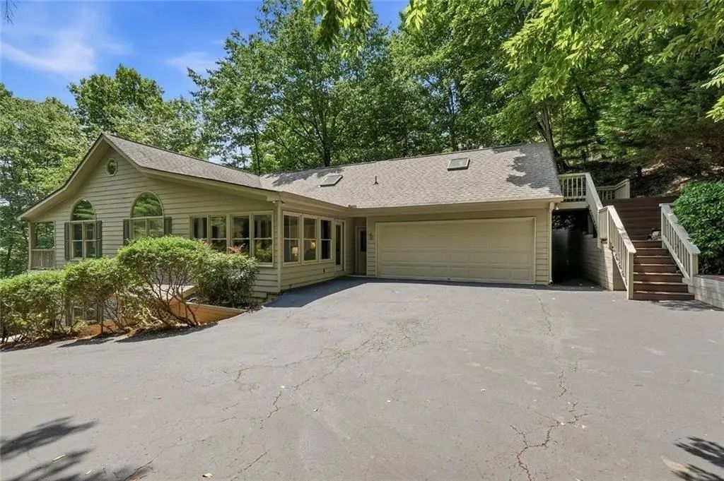 1121 Woodland Trace, Jasper