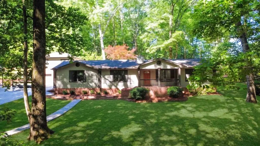 4934 Shiloh Drive, Loganville