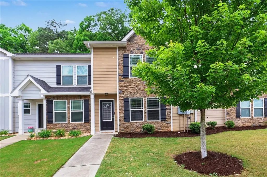5960 Garden Circle, Douglasville