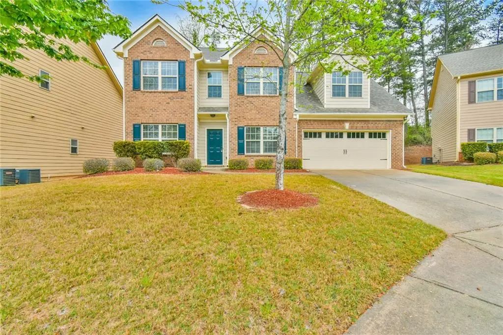 3633 Fallen Oak Drive, Buford