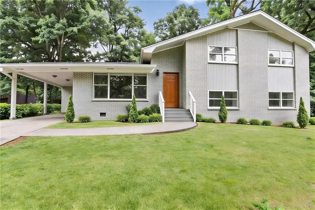 2572 Glenrock Drive, Decatur