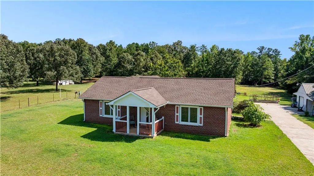 184 Ball Ground Road, Covington