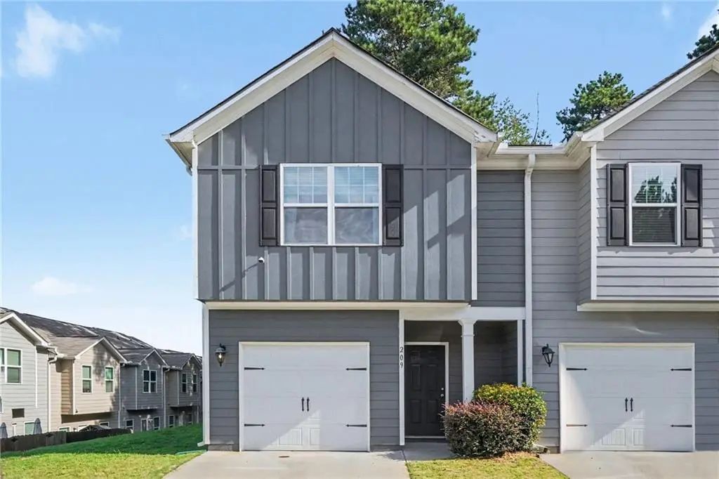 209 Highwood Lane, East Point