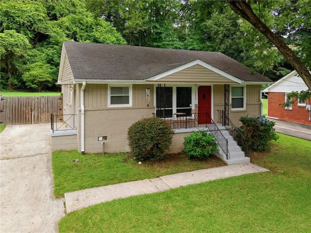 2609 Harmony Way, Atlanta