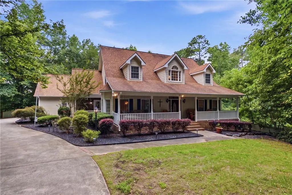1220 Peachtree Road, Hoschton