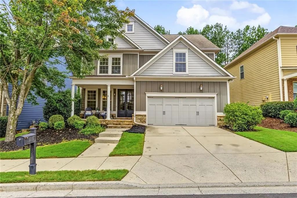 212 Providence Lane, Canton