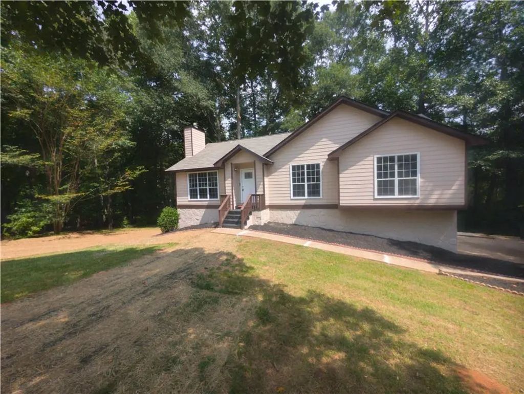 656 River Bend Drive, Jonesboro