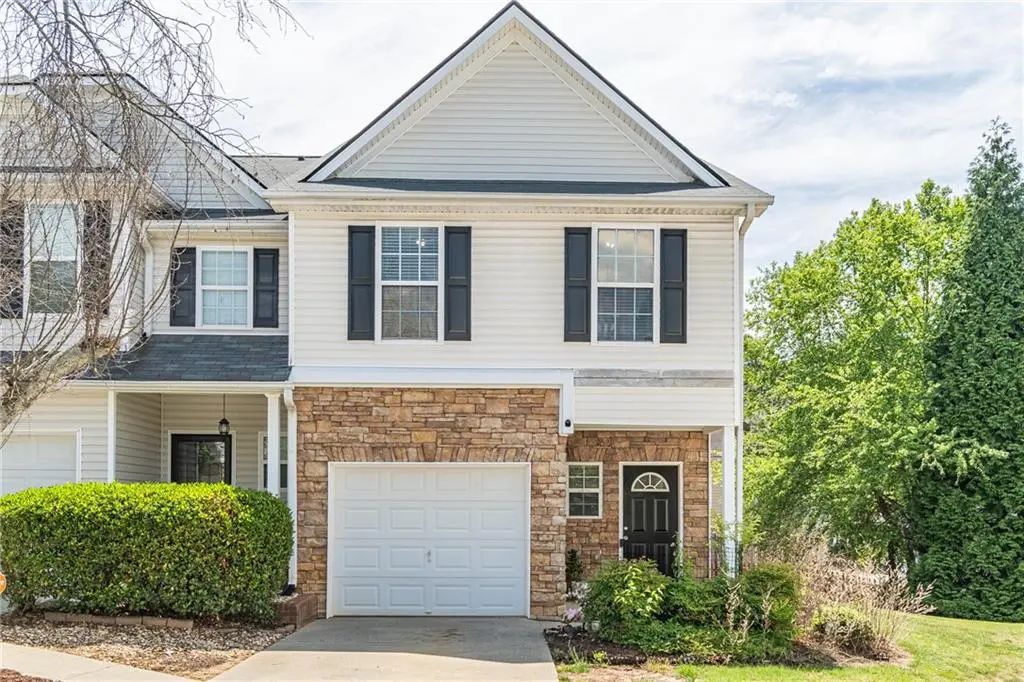4834 Zephyr Cove Place, Flowery Branch