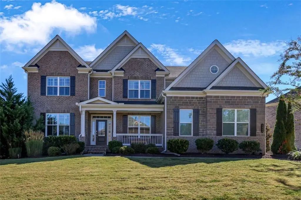 5980 Roxboro Court, Cumming
