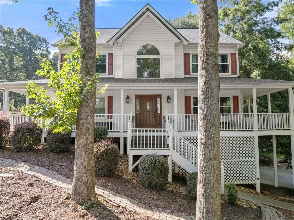 4001 Catawba Ridge, Gainesville