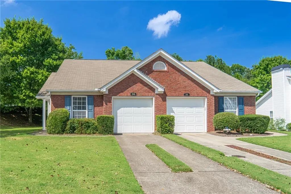 209 Cottonwood Creek Circle, Canton