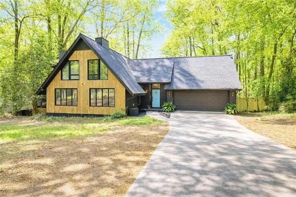 240 Summerfield Drive, Alpharetta