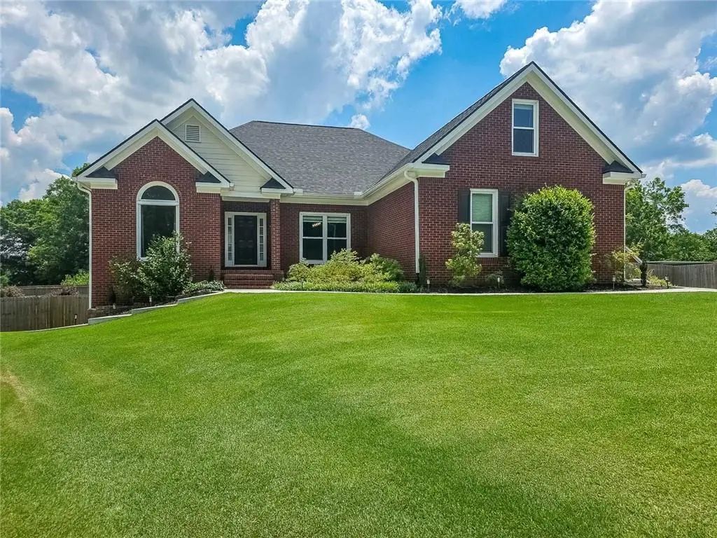 1475 Barrett Place Lane, Lawrenceville
