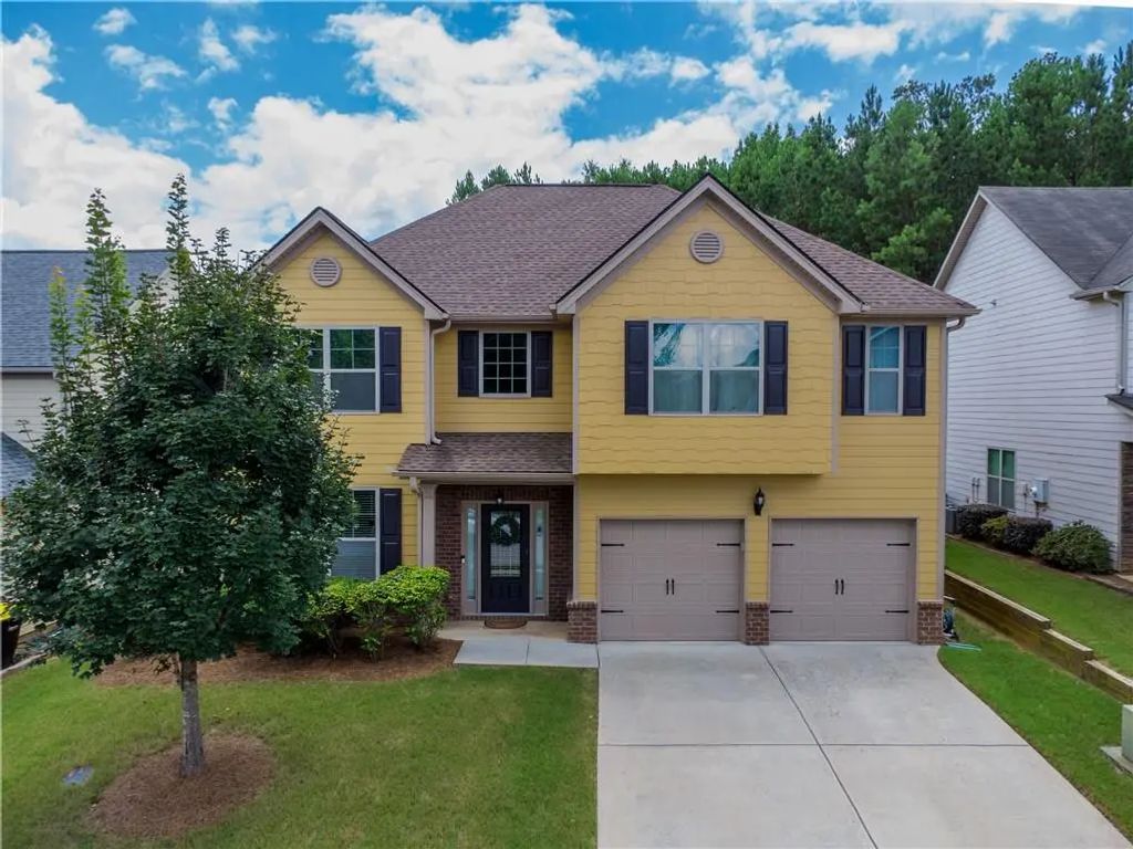 47 Maple Hill Drive, Newnan