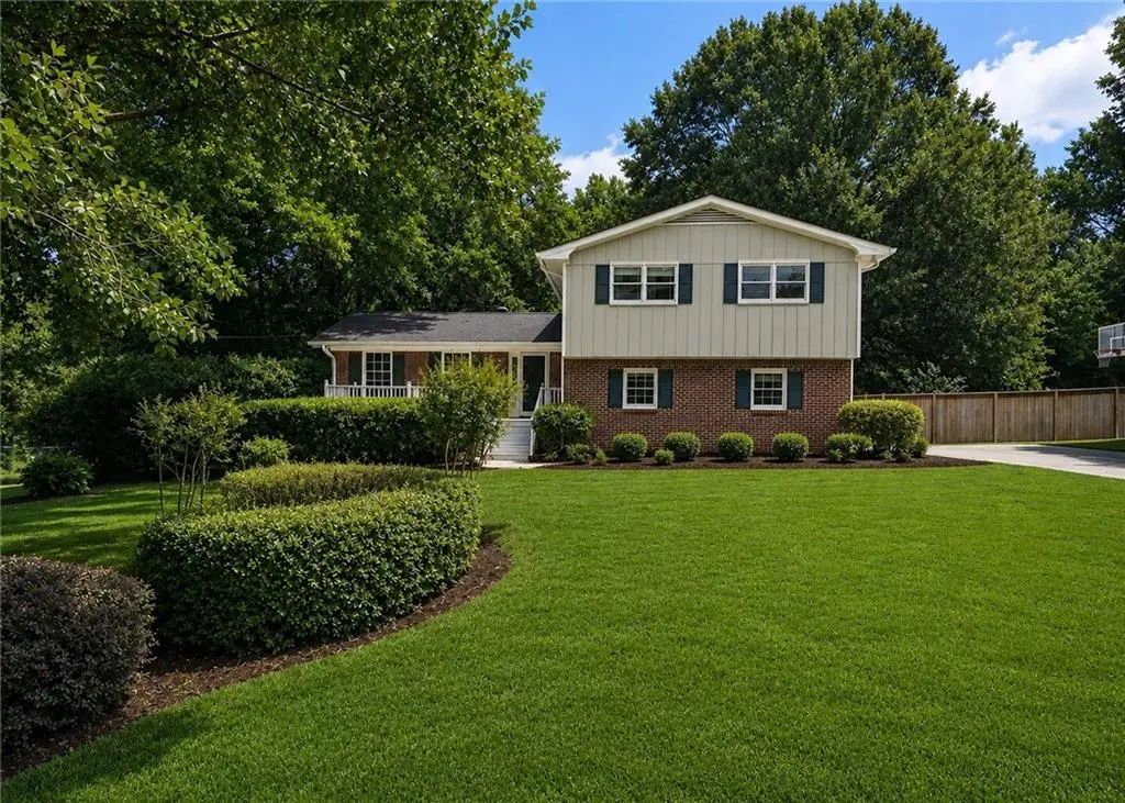 6720 Ramundo Drive, Atlanta