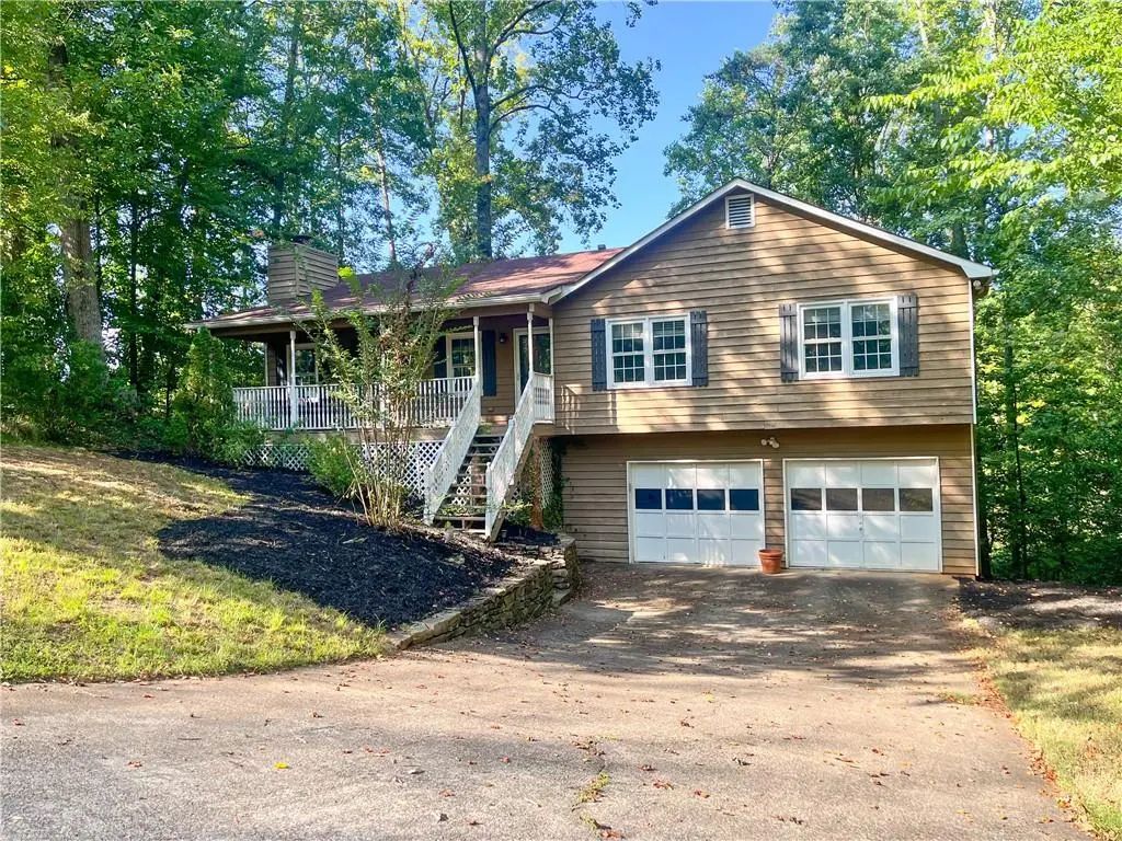4916 Hawk Trail Ne, Marietta