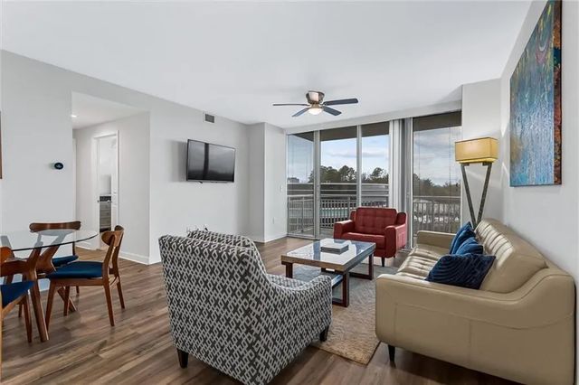 Unit 702 - 3338 Peachtree Road Ne, Atlanta