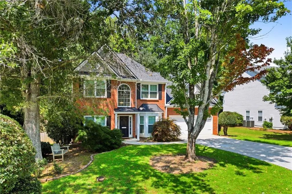 575 Kingsport Drive, Roswell
