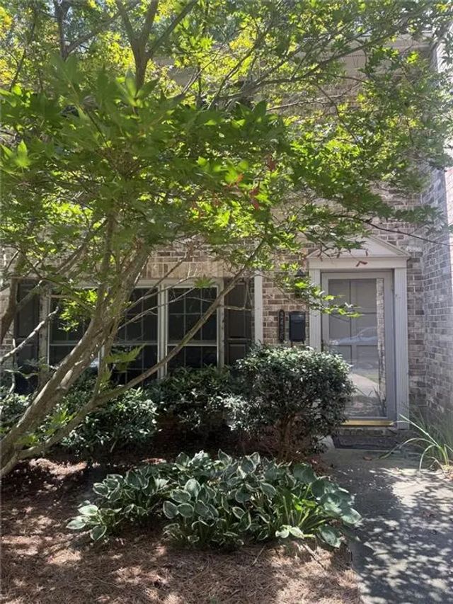 2436 Northlake Court Ne, Atlanta