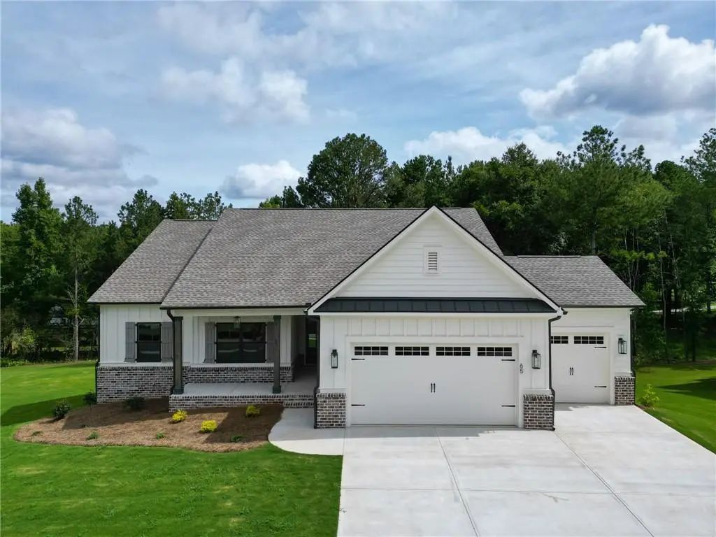65 River Ridge Walk, Monroe