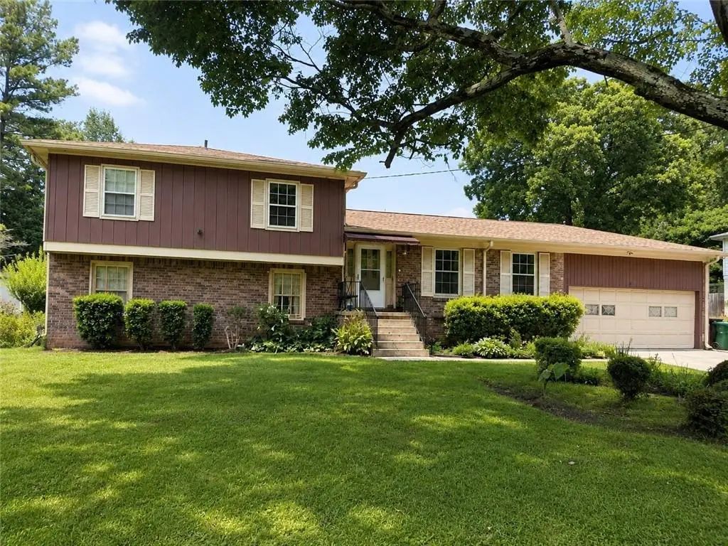 741 Corundum Court, Stone Mountain