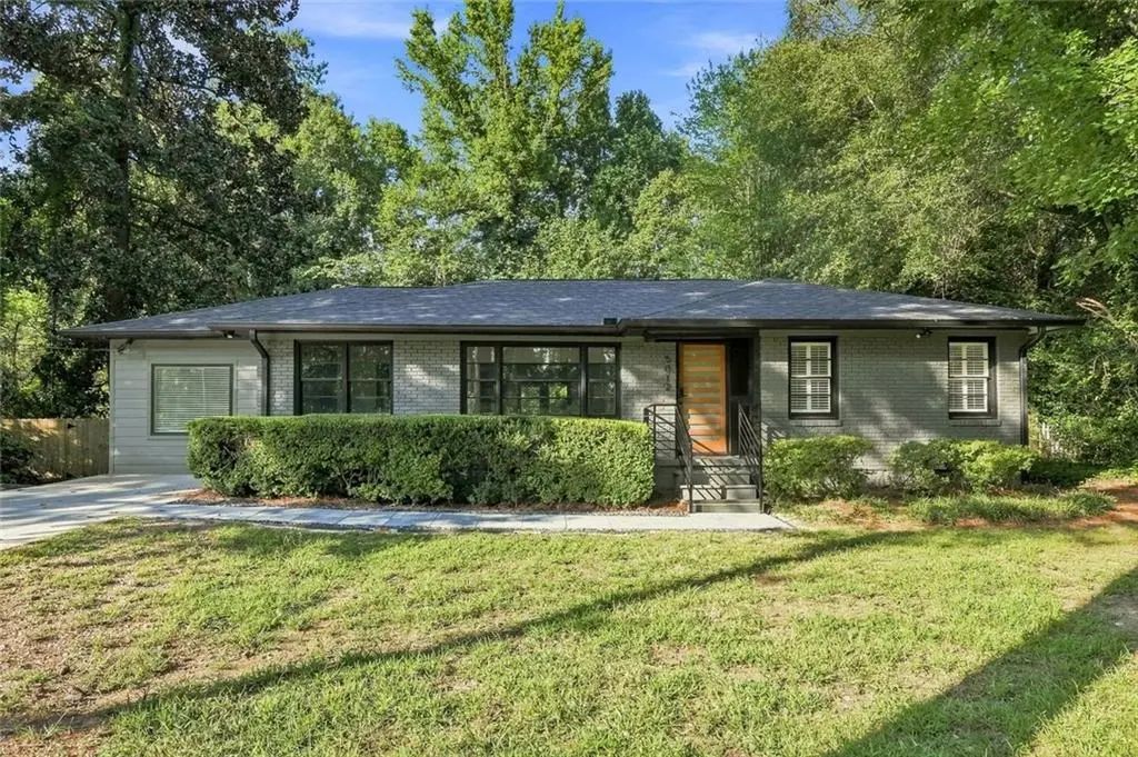 5012 Tilly Mill Road, Dunwoody