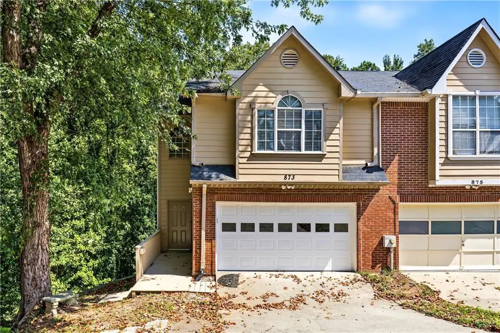 873 Edgewater Circle, Marietta