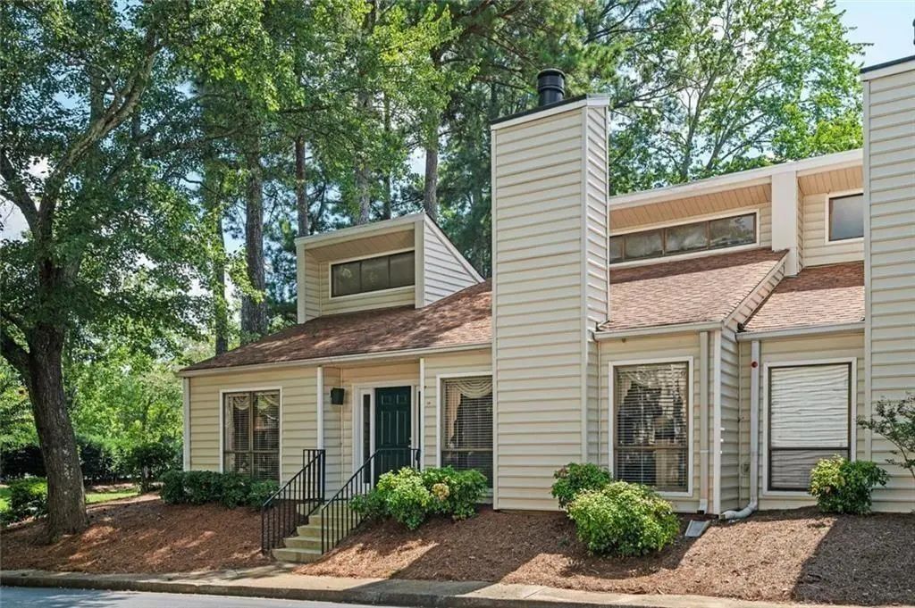 683 Serramonte Drive, Marietta