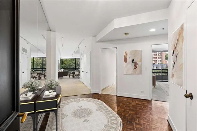 Unit 6d - 2660 Peachtree Road Nw, Atlanta