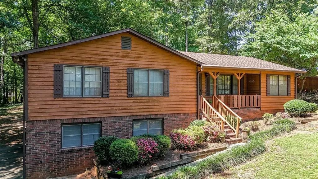 328 Lake Forest Drive, Acworth