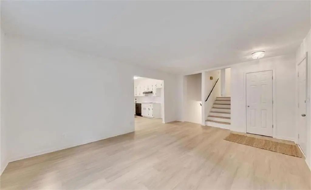 4520 Santa Fe Trail, Atlanta