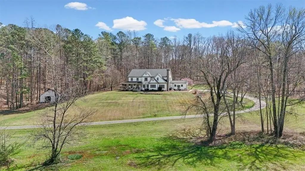 1828 Austin Bridge Road, Douglasville