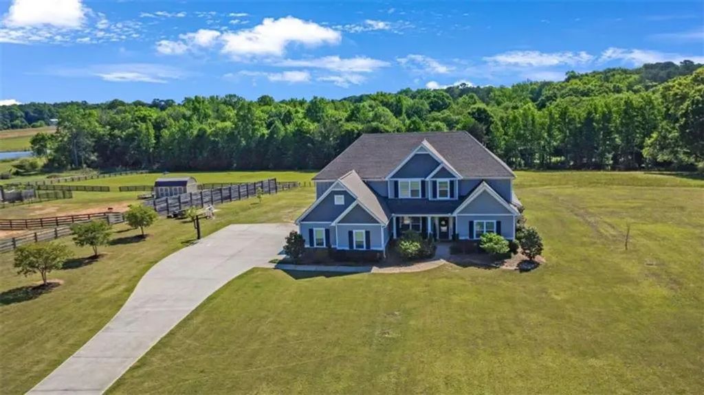 1572 Highway 85 Conn, Brooks