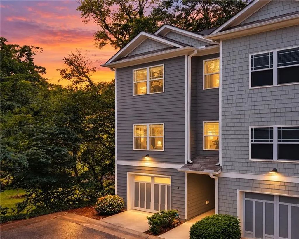 Unit 4 - 1365 Memorial Drive Se, Atlanta