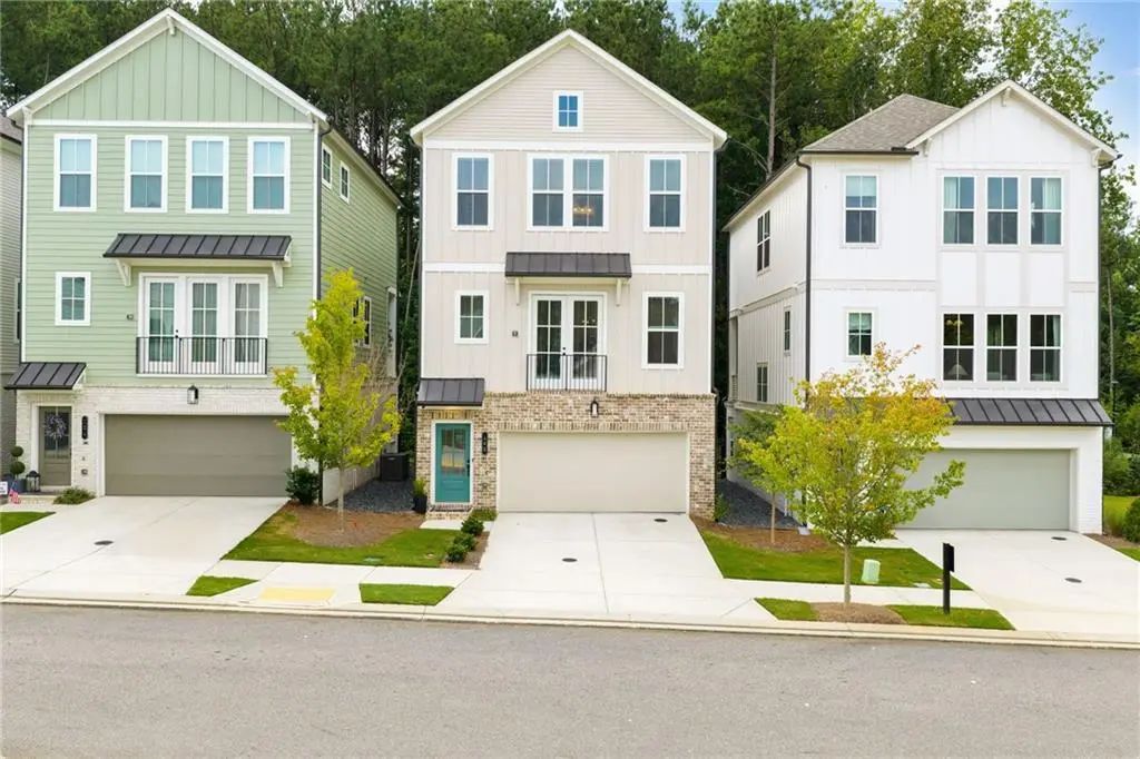 102 Pinecone Parkway, Alpharetta