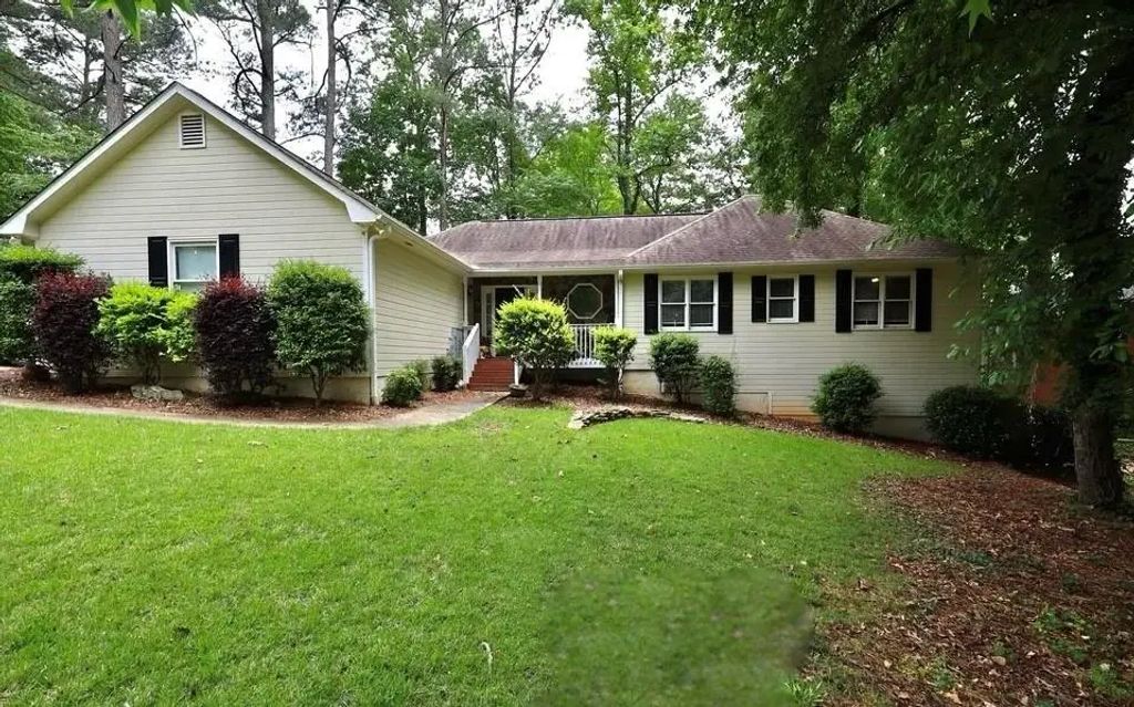1149 Magnolia Drive, Villa Rica