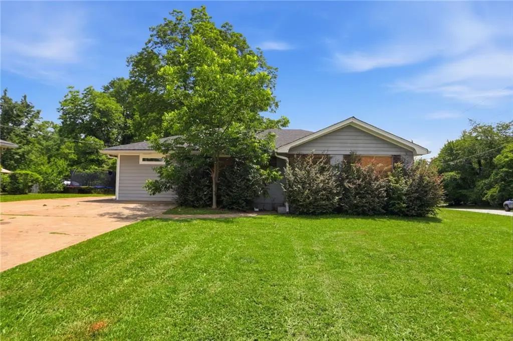1416 Columbia Drive, Decatur