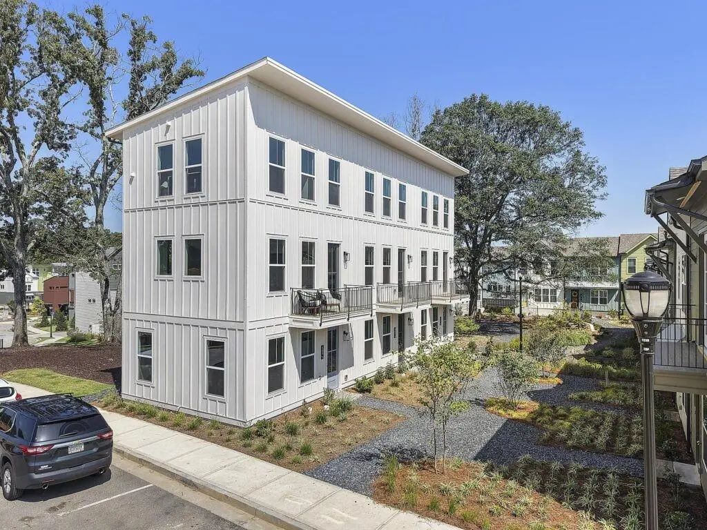 Unit 323 - 498 Burroughs St Se, Atlanta