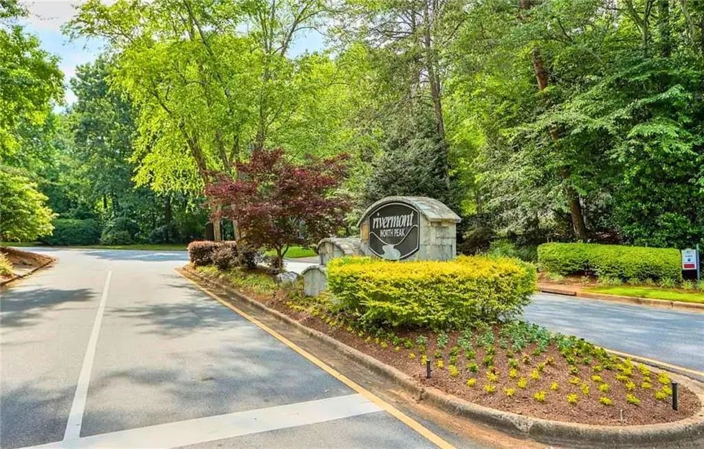 335 N Peak Drive, Alpharetta