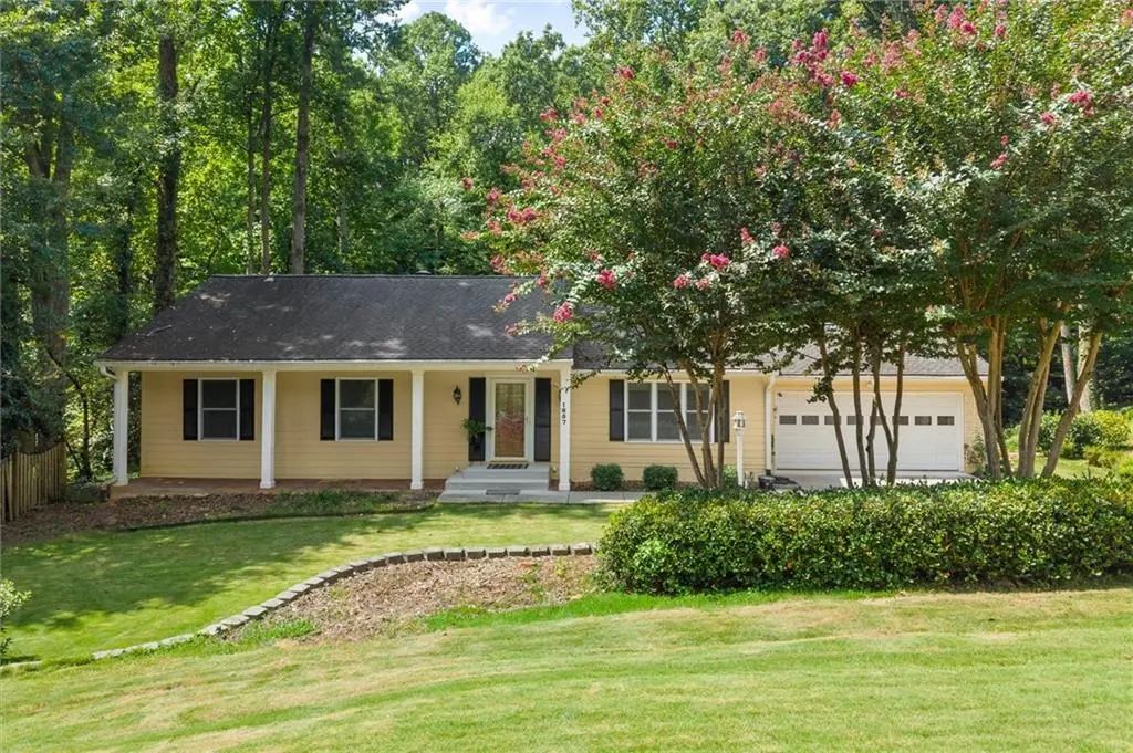 1857 Meadowood Drive, Marietta