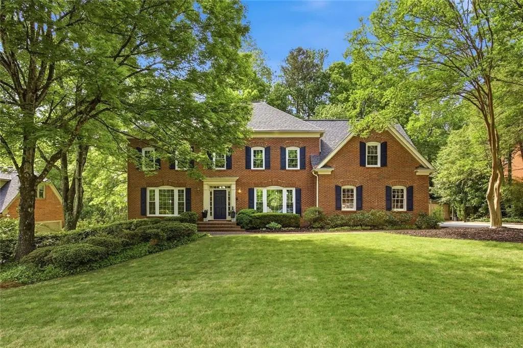 7525 S Spalding Lake Drive, Sandy Springs