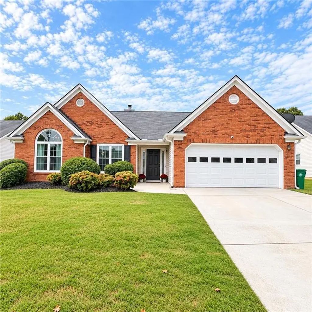 2762 Hillvale Cove Way, Lithonia