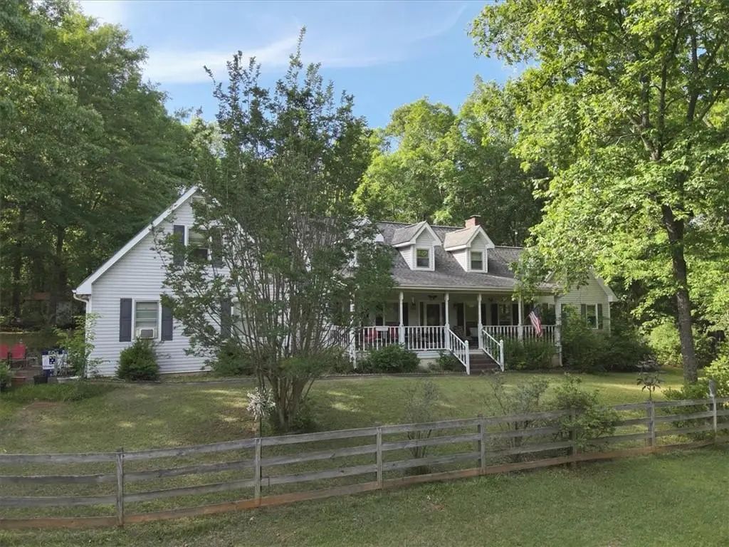 2033 Peeksville Road, Locust Grove